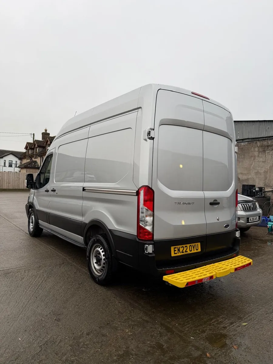 2022 Ford transit 350 leader - Image 4