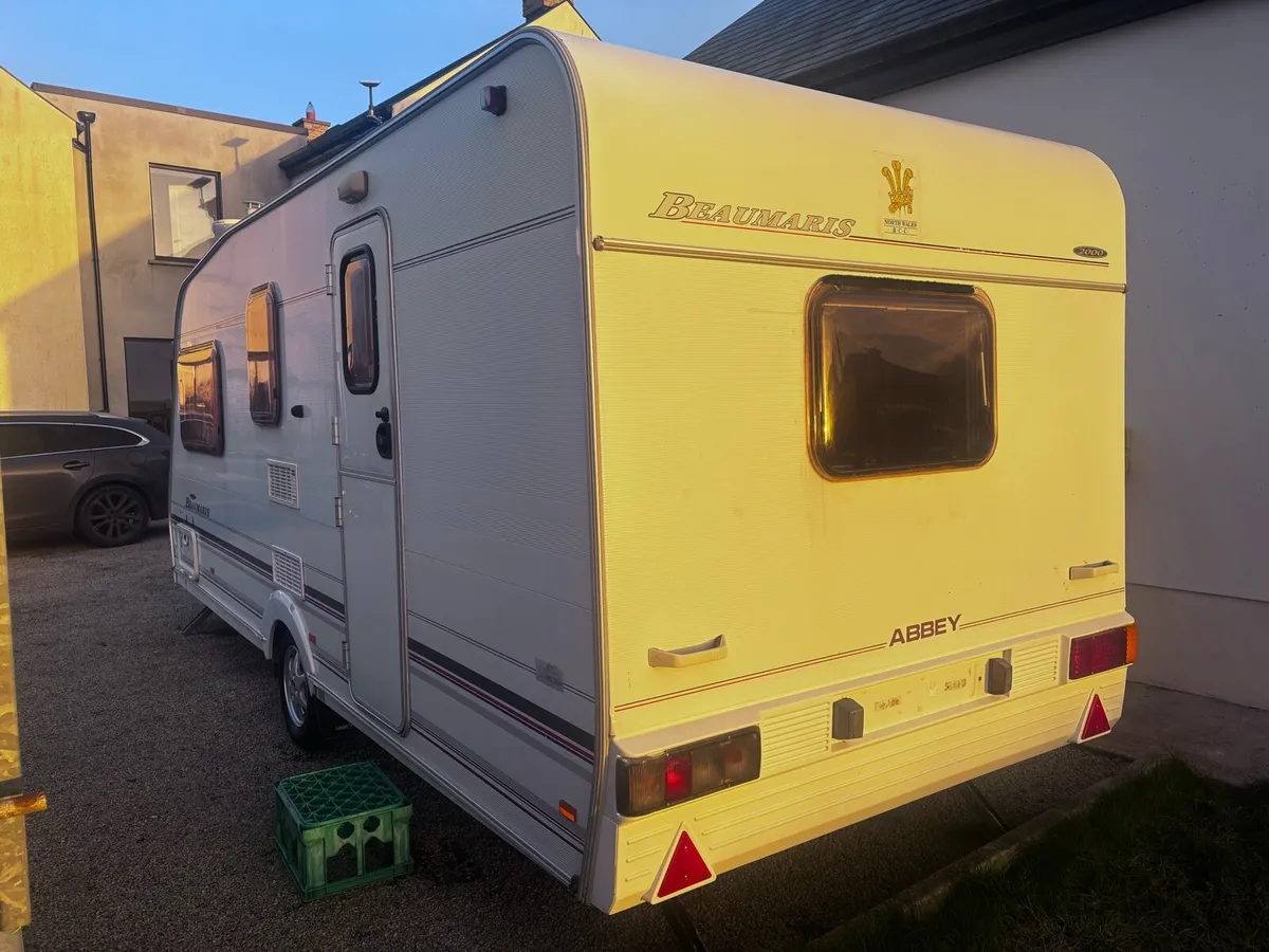Abbey Beaumaris Caravan - Image 4
