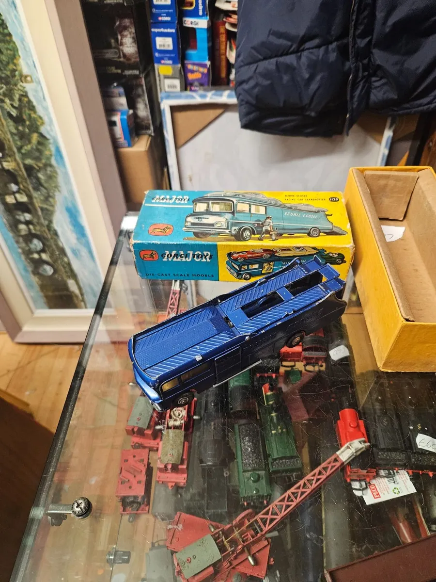 Corgi 1960's Car Racing Transporter - Image 3