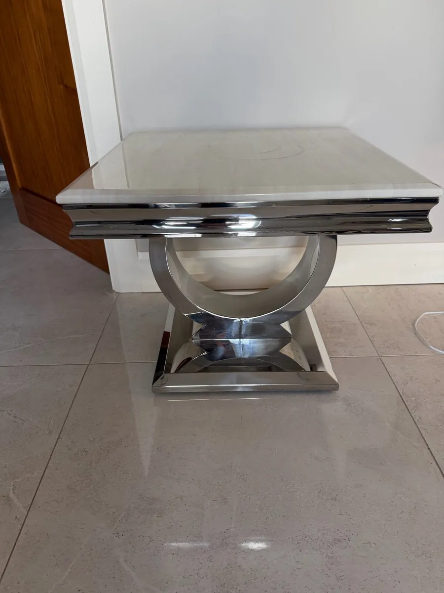 Console table x 2 - Image 2