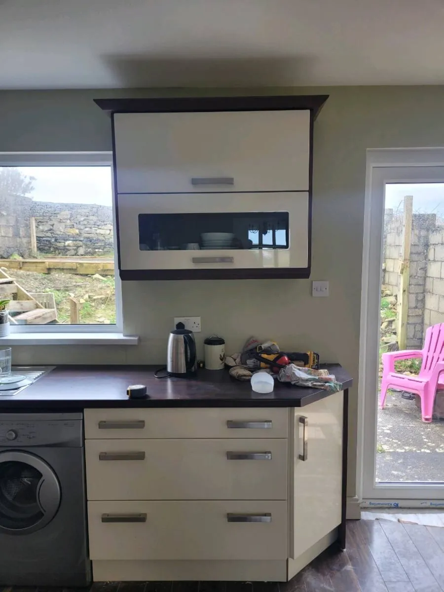 Kitchen units - Image 4