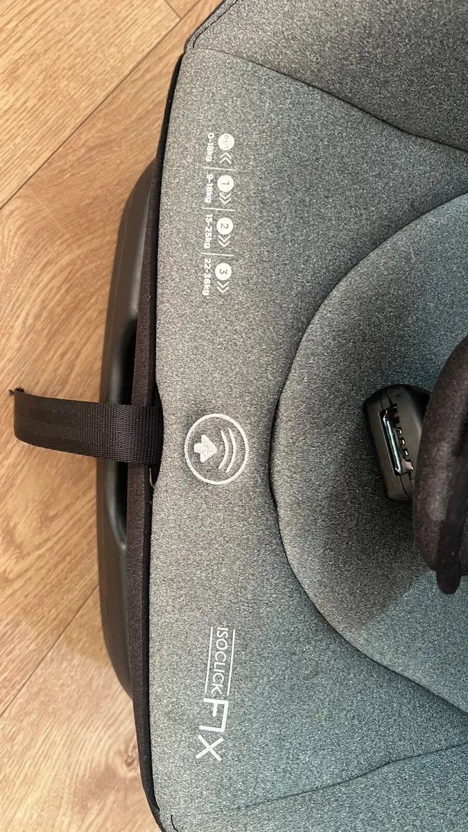 Baby seat - ISO-Fix baby auto - Excellent Conditon - Image 4