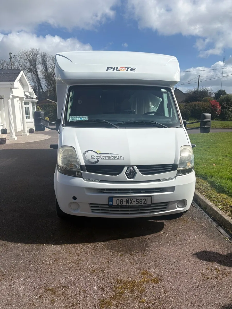 2008 Pilote Explorateur 715FJ - Image 2