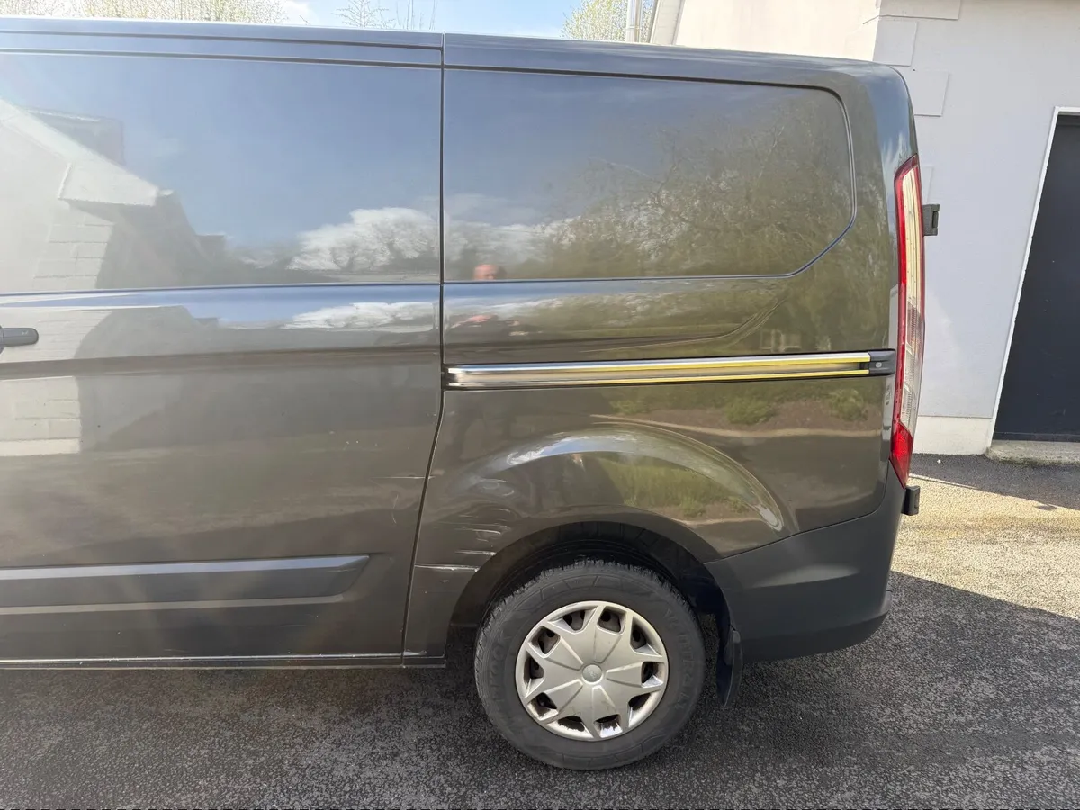 Ford Transit Custom 2015 - Image 2