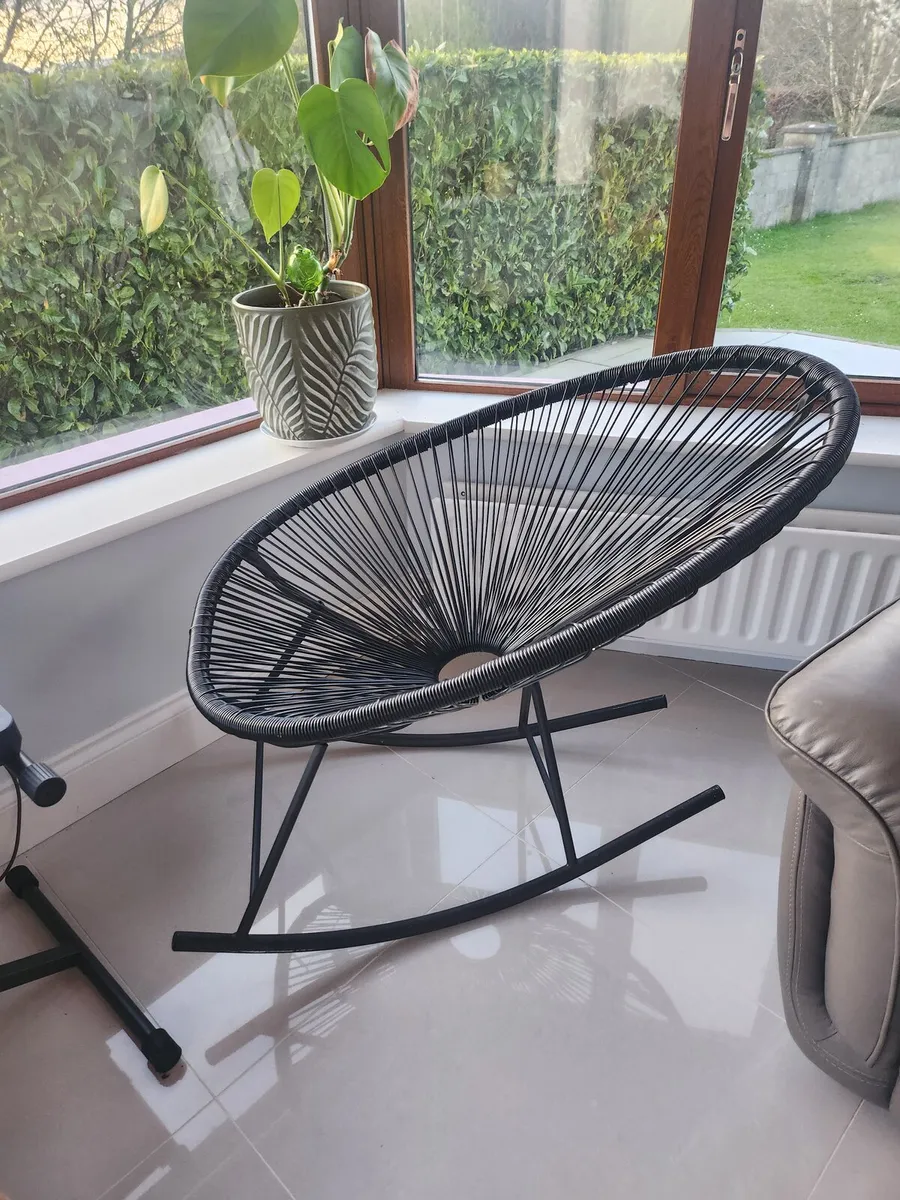 Rocking chair for sale - Image 2