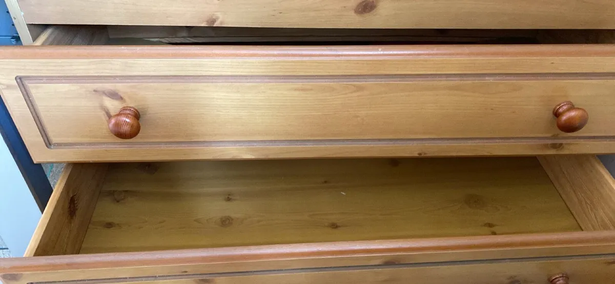 Double weardrobe - Image 2