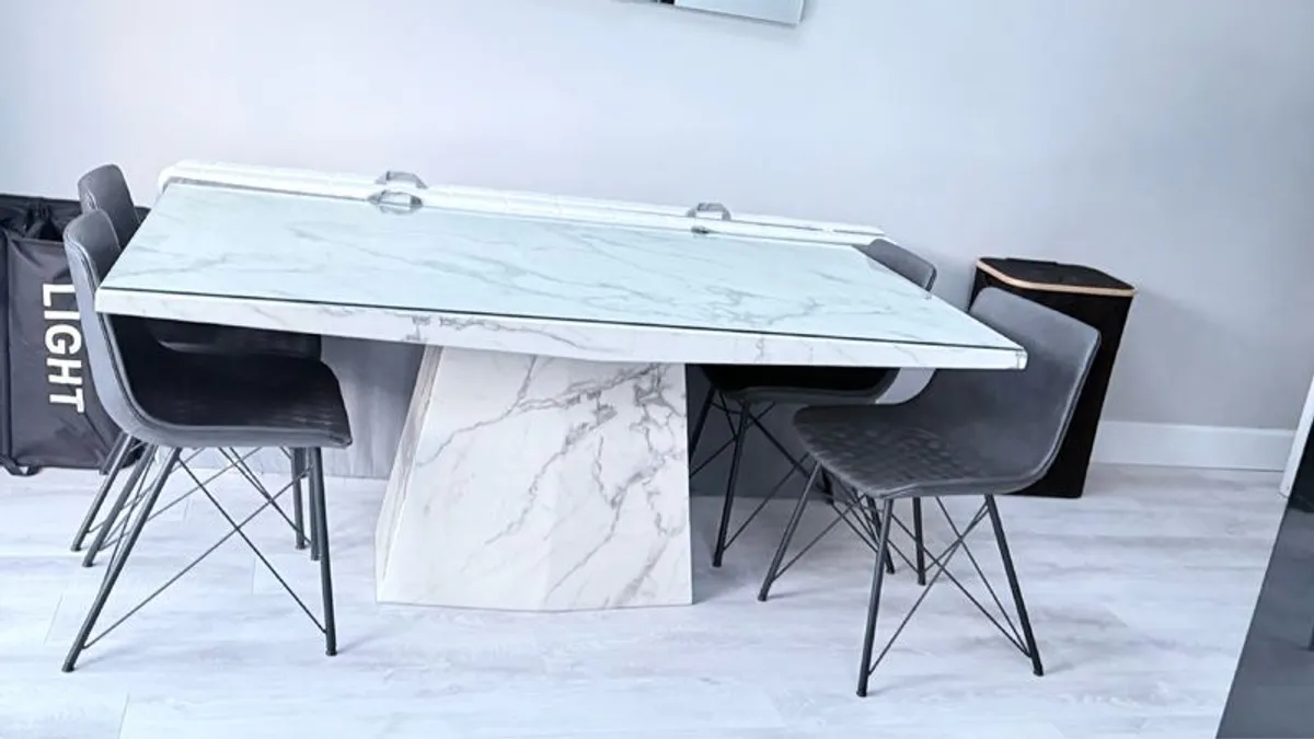 marble kitchen table - Image 4