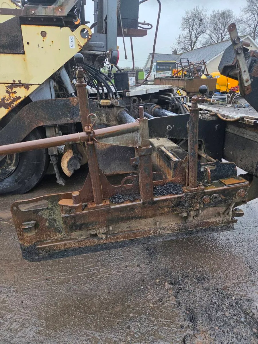 2005 ABG Tarmac spreader/paver - Image 4