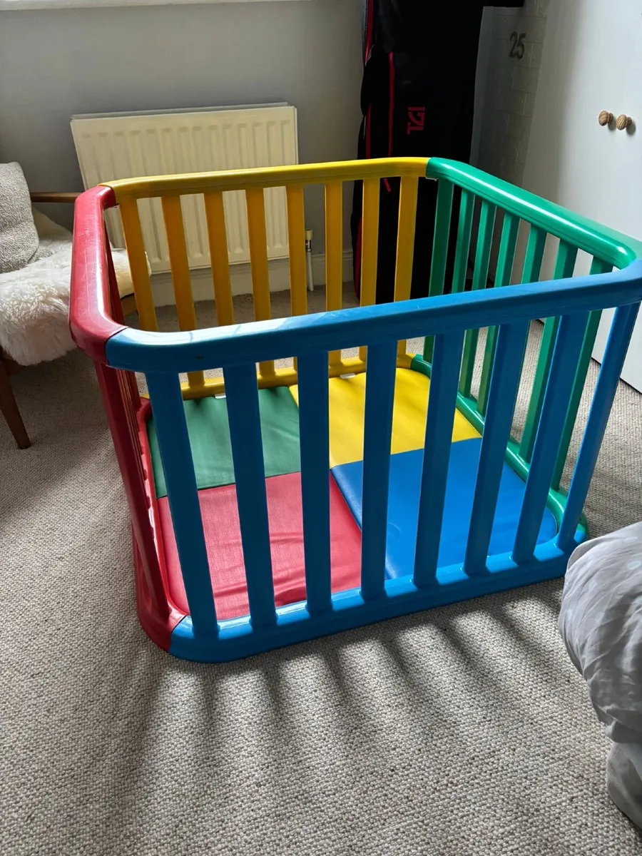 Play Pen - Image 1