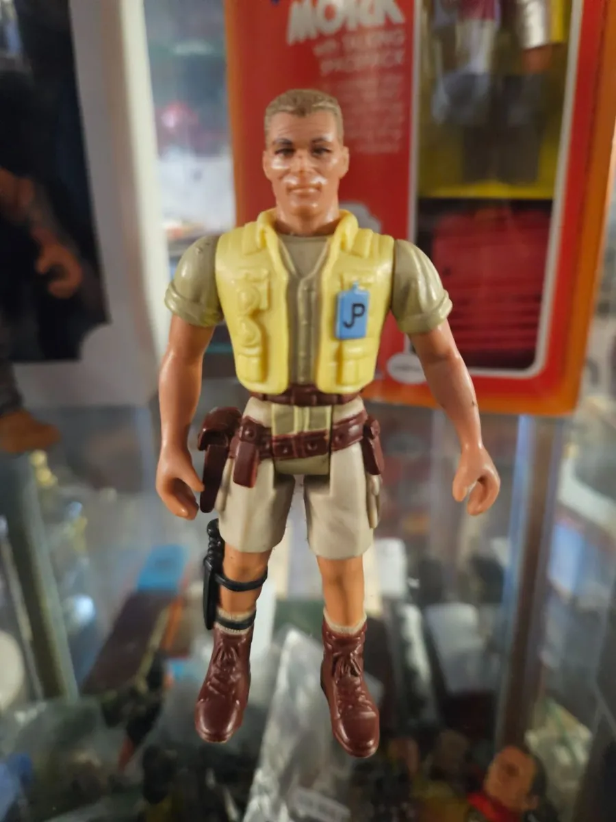 Vintage Jurassic Park Figure - Image 1