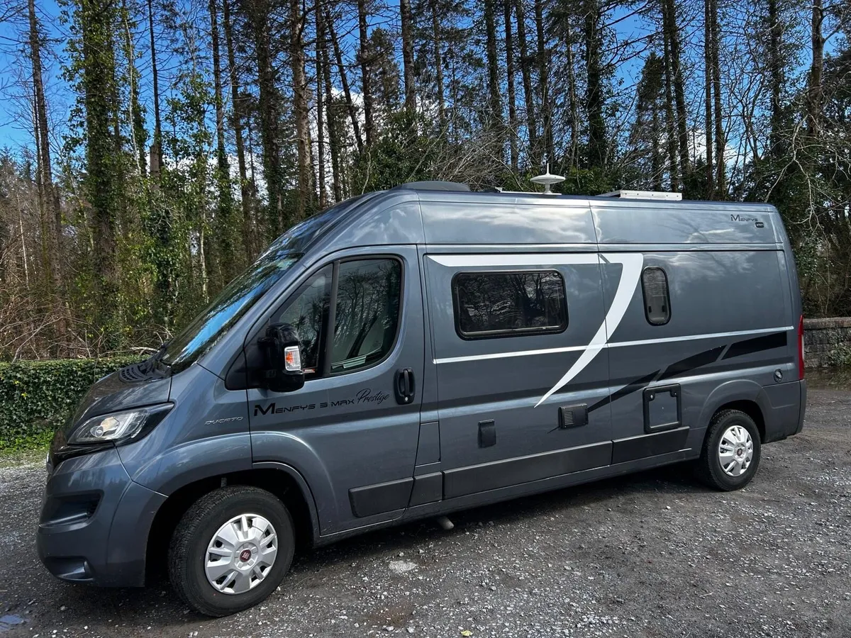 2021 McLuis Menfys 5 Max Prestige (LHD) - Image 1