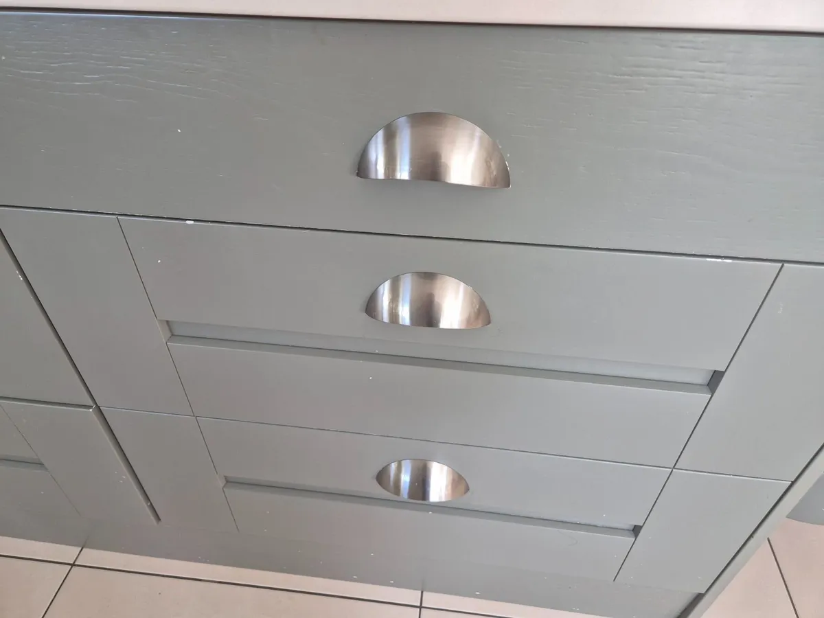 Kitchen island - Image 4