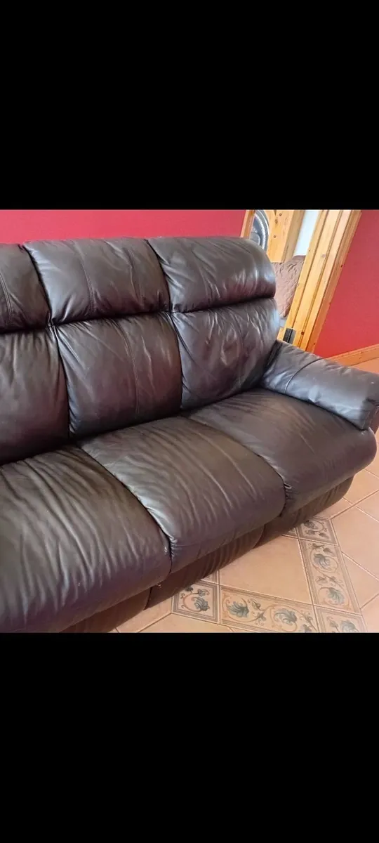 3 seater brown leather sofa - Image 4