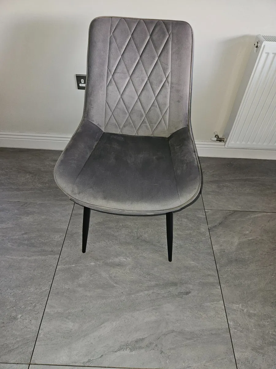 8 Seater Solid Oak Dinning Table and 8 Chairs - Image 2