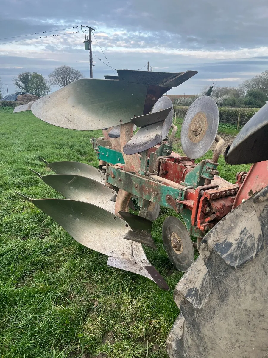 Kverneland Plough - Image 4