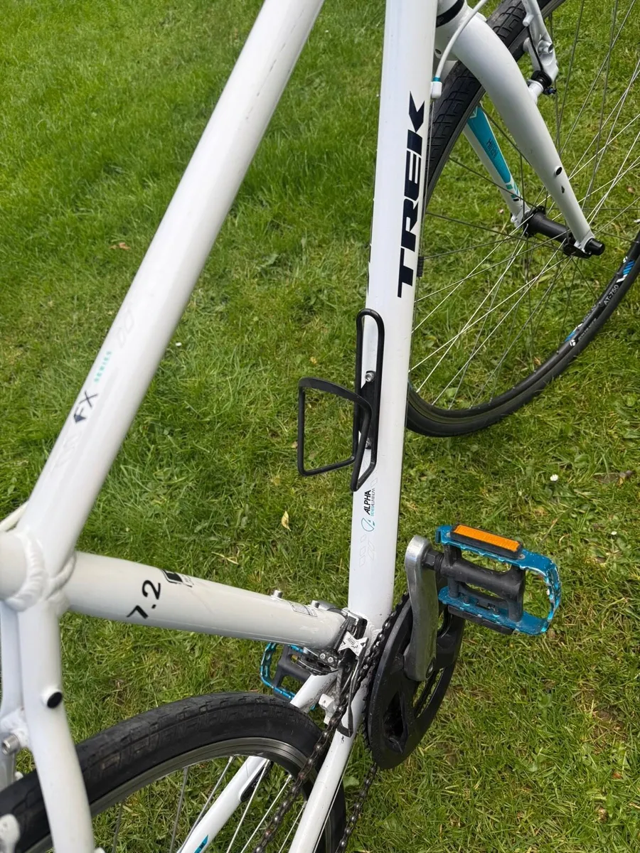 7.2 Trek Women’s Bike - Image 4