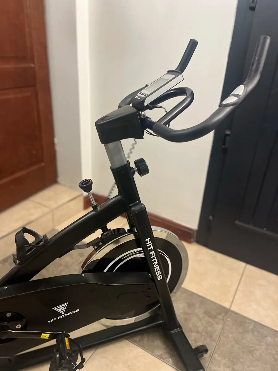 Exercise bike - Image 2