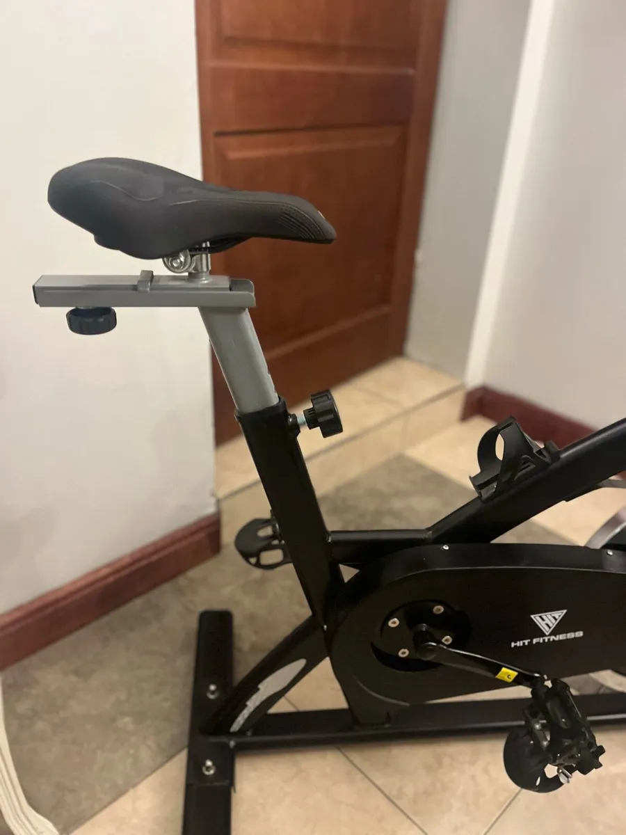 Exercise bike - Image 3