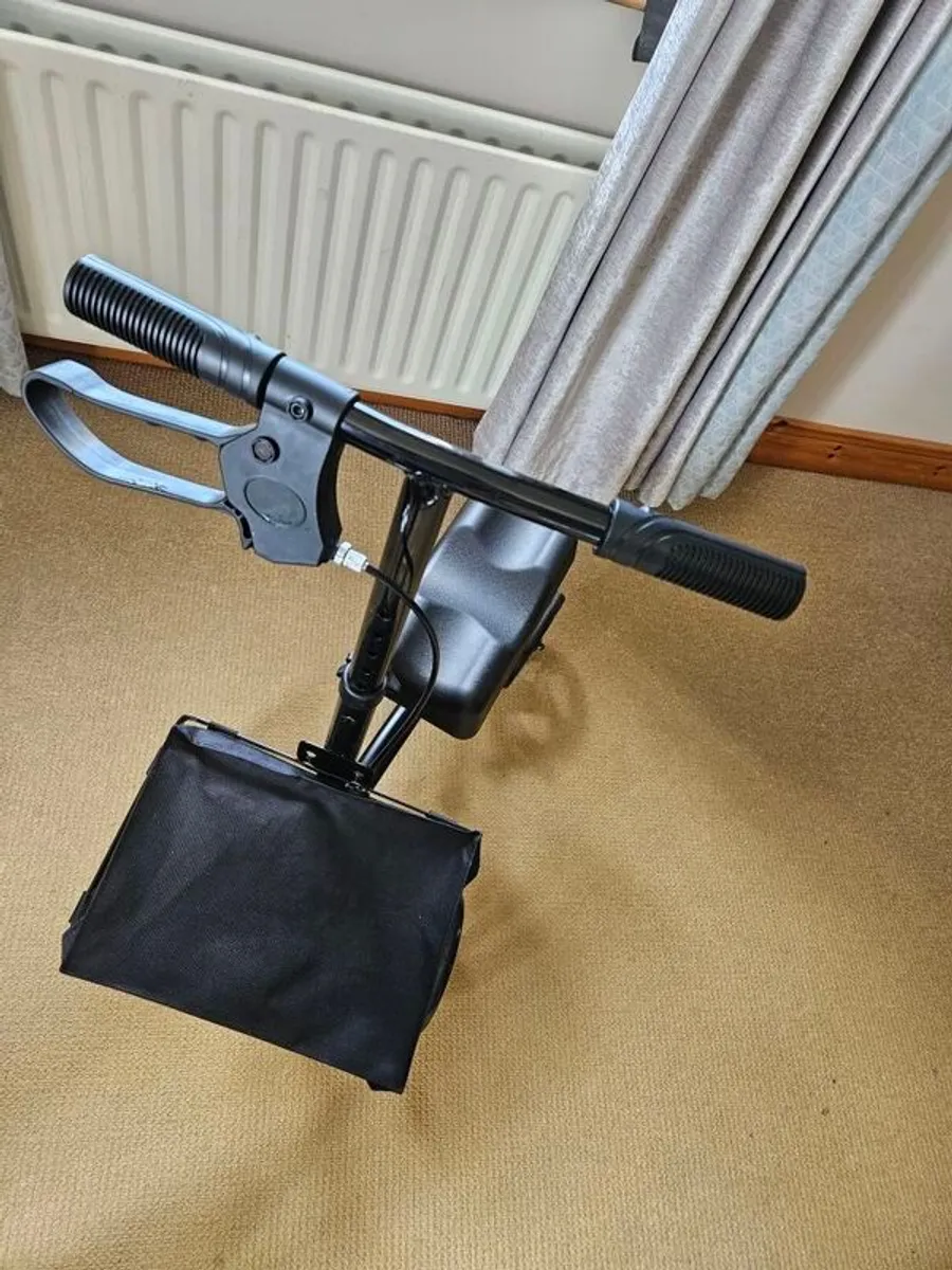 Knee Scooter - Image 3