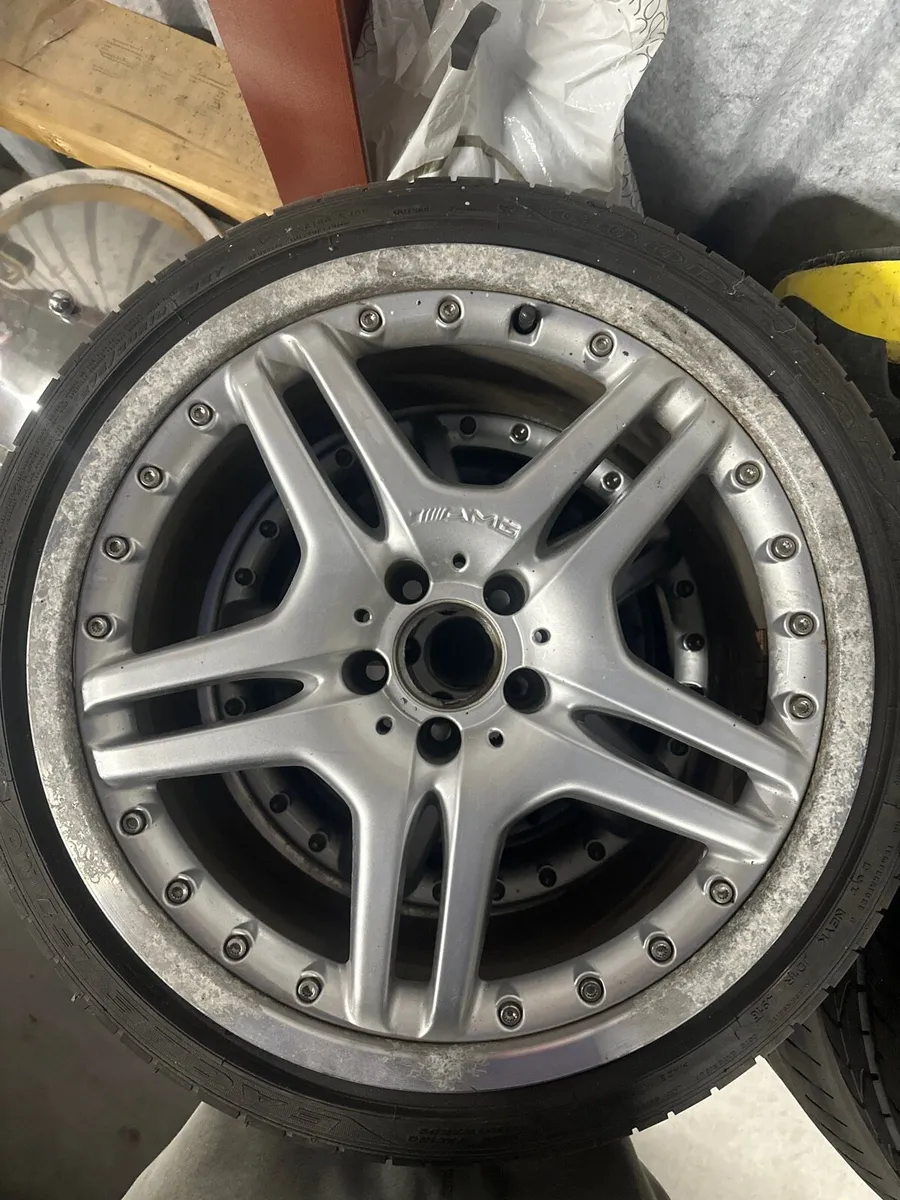 AMG SL55 Alloy Wheels & Goodyear Eagle Tyres - Image 4