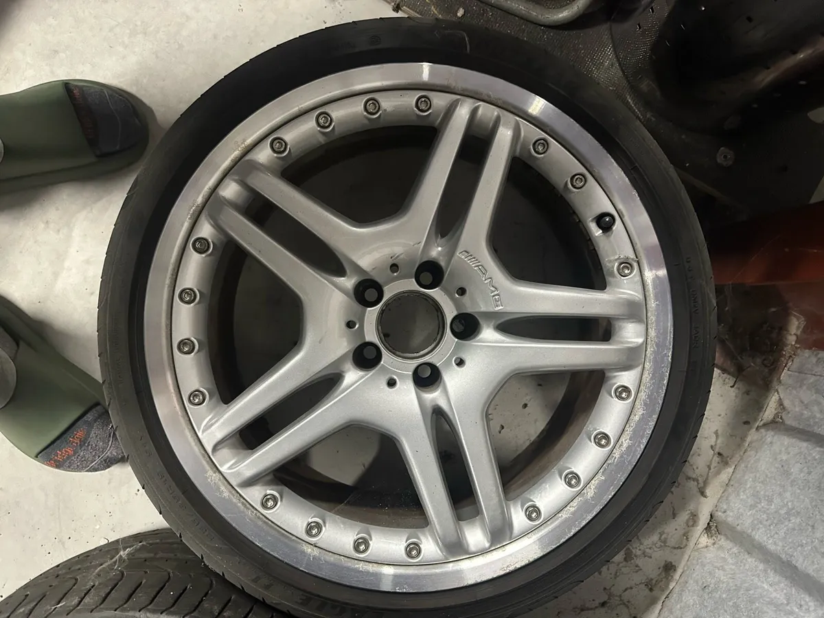AMG SL55 Alloy Wheels & Goodyear Eagle Tyres - Image 1