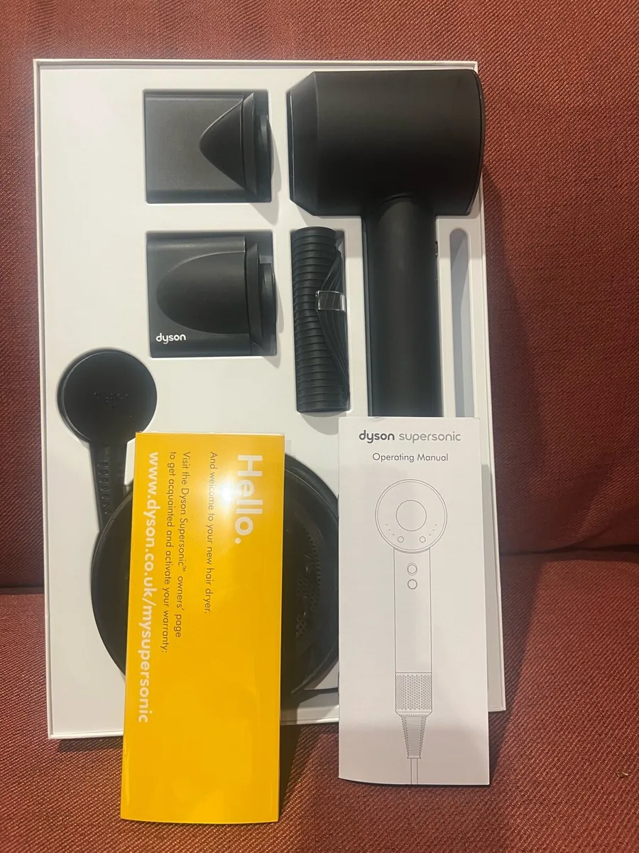 Dyson Supersonic Hair Dryer - Image 4