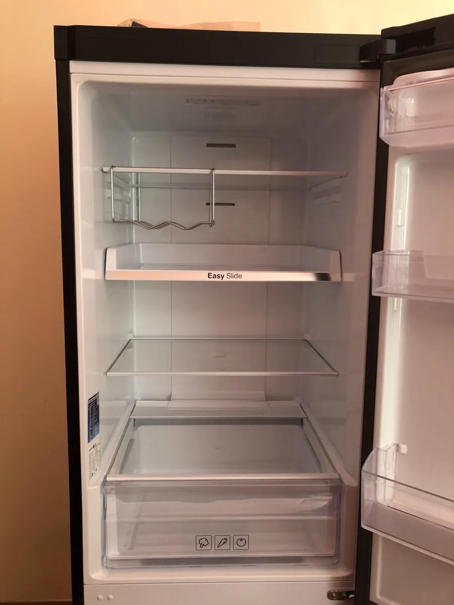 Samsung Fridge Freezer - Image 3