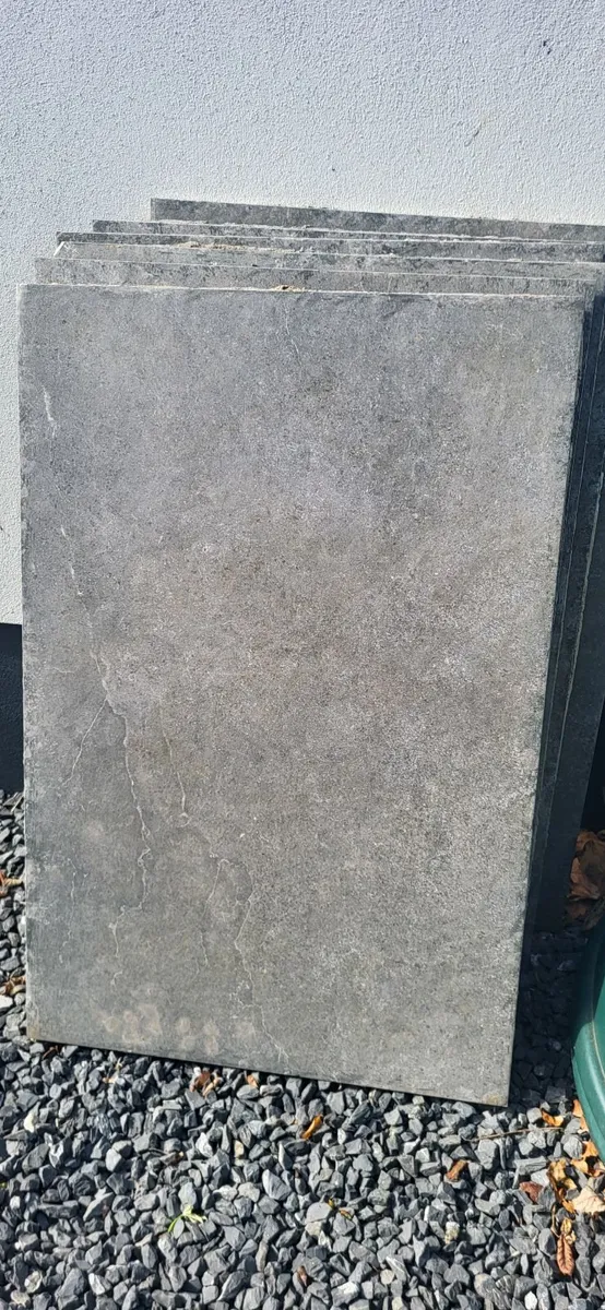 Garden tiles slabs