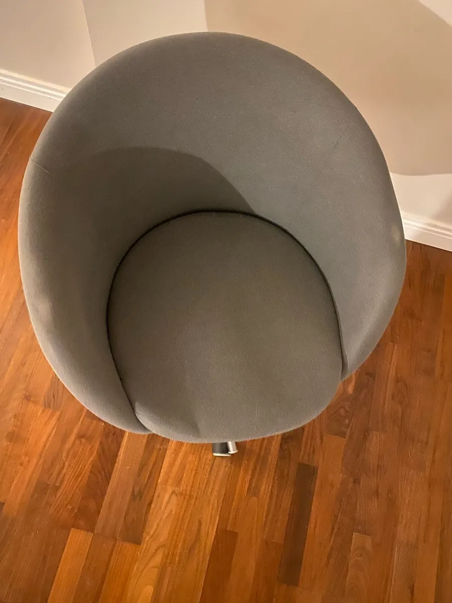 Free Office Chair - Image 2