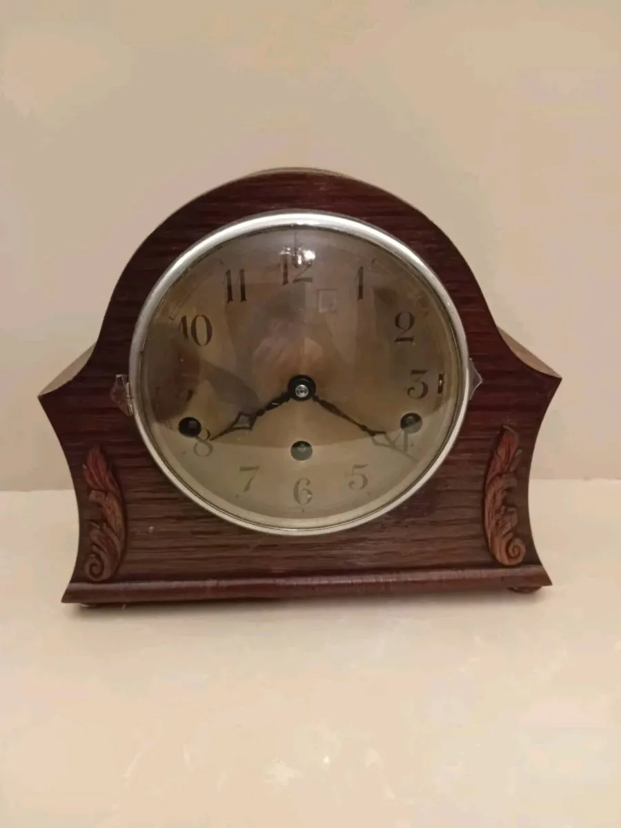 Old clocks - Image 1
