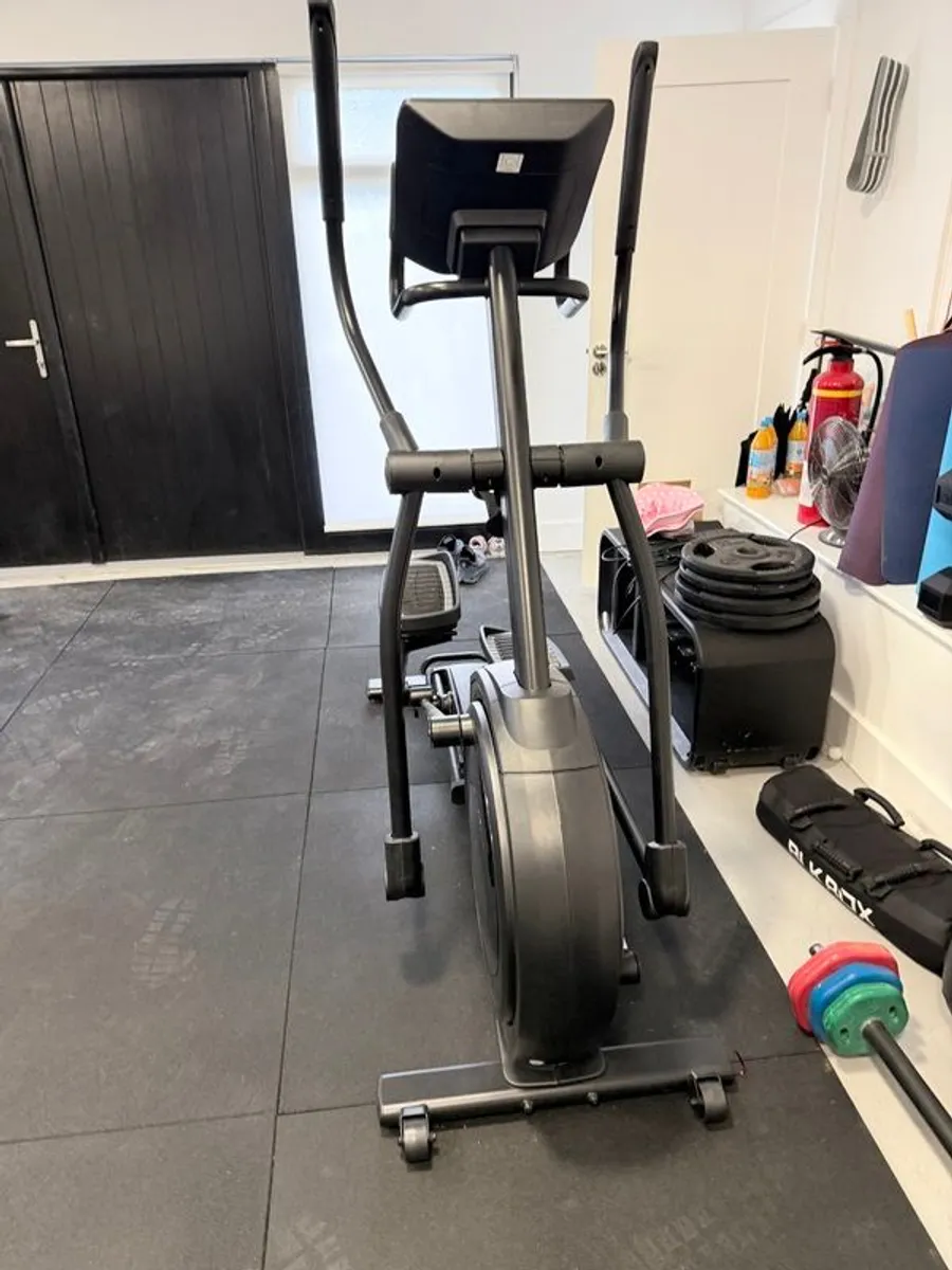 NordicTrack Airglide LE Elliptical - Image 4