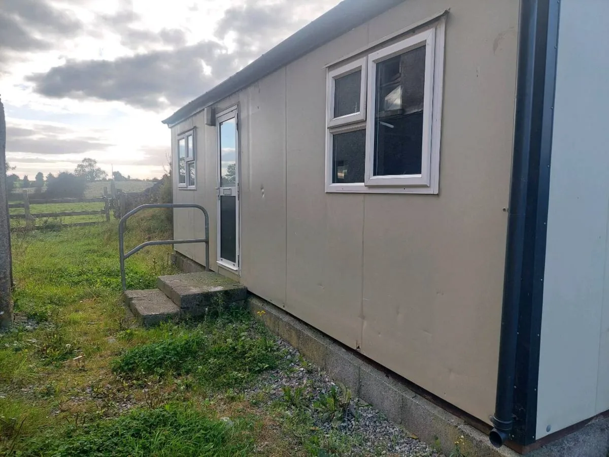 Modular home - Image 1