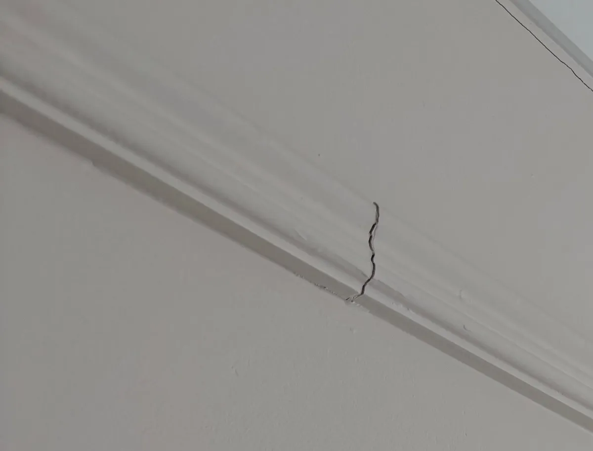 Solid wood picture moulding - Image 2