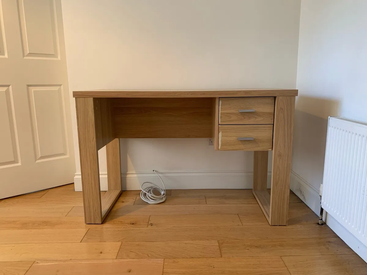 Home office desk - Image 1