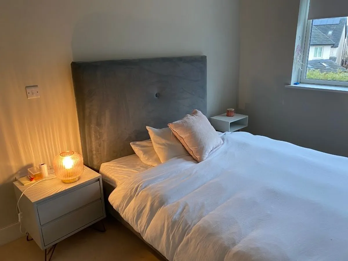 King Size Designer Bedframe & Natural Fibre Mattress - Image 1