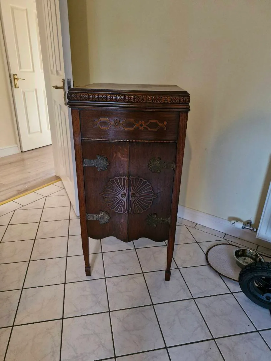 Gramophone - Image 3