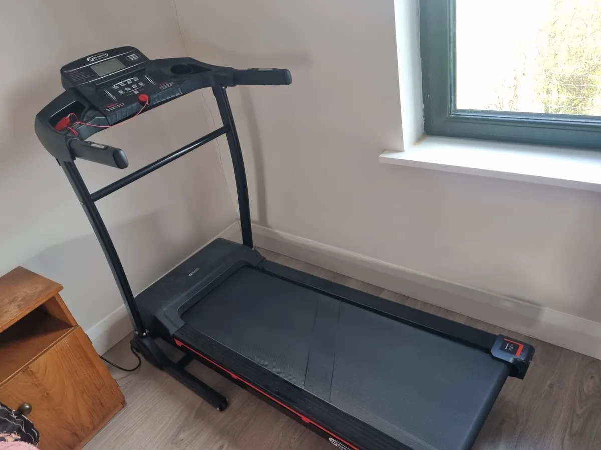 Dynamix Treadmill in perfect condition - Image 4