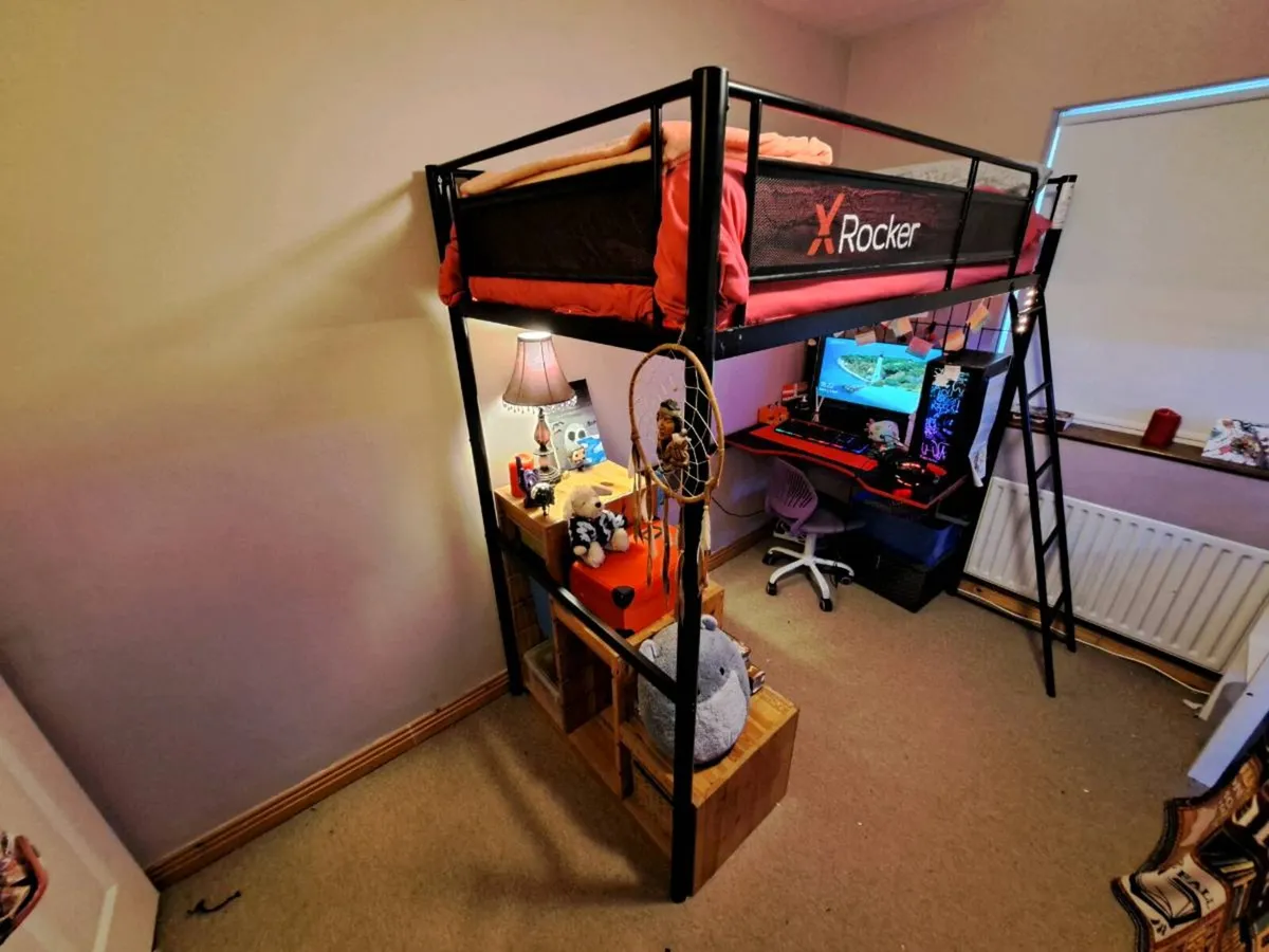 Single loft bed with desk - Image 2