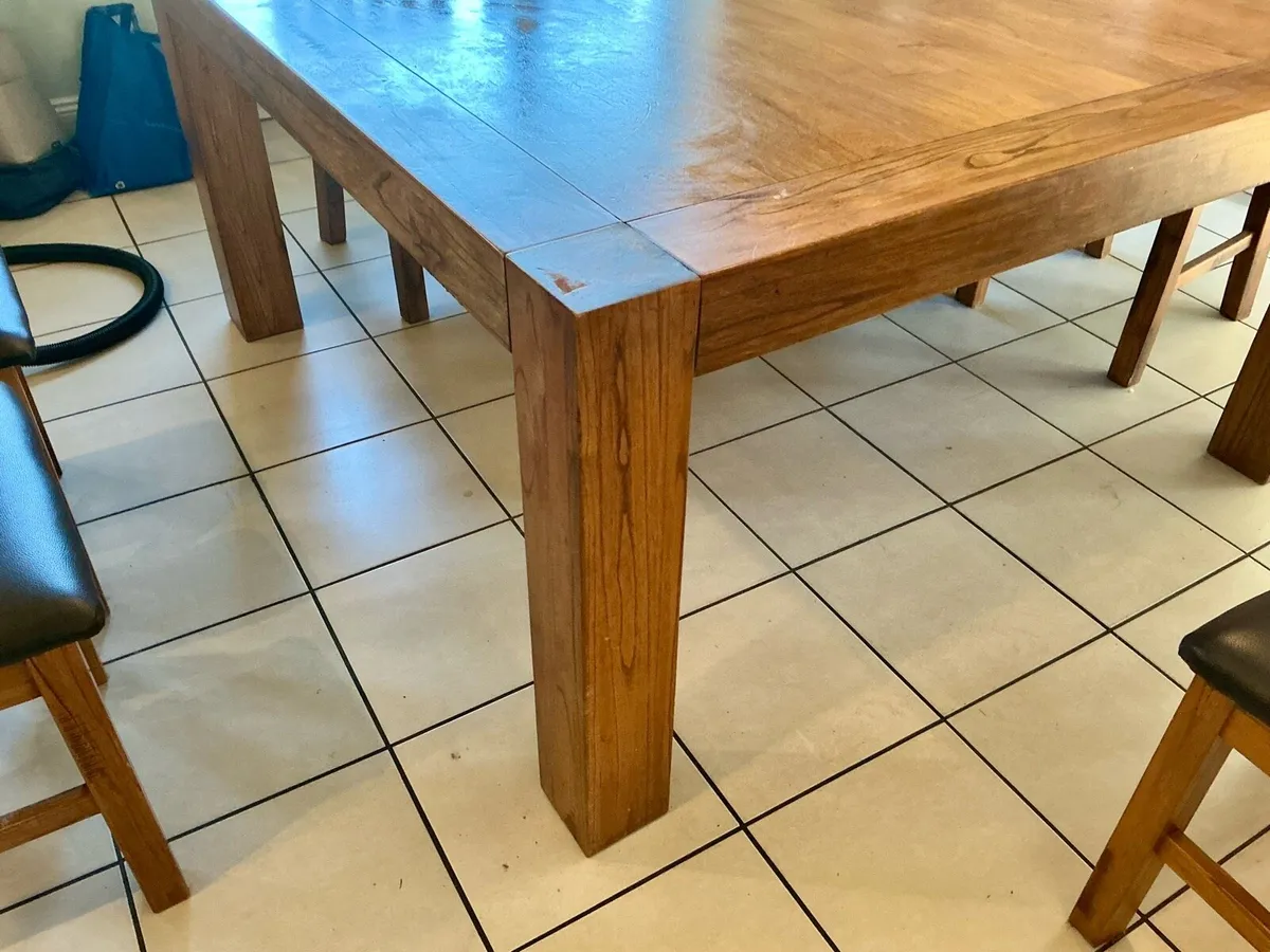 Kitchen Table - Image 3