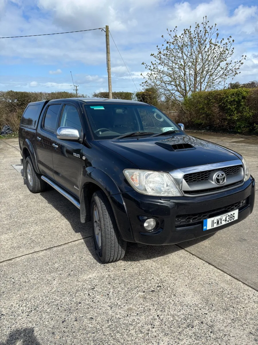 Toyota Hilux 2011 - Image 3