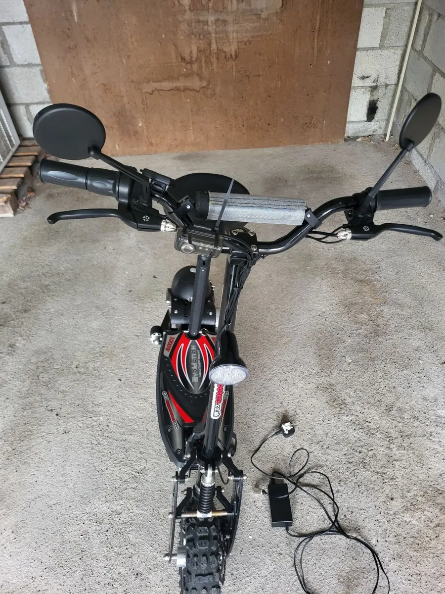 Electric scooter - Image 1