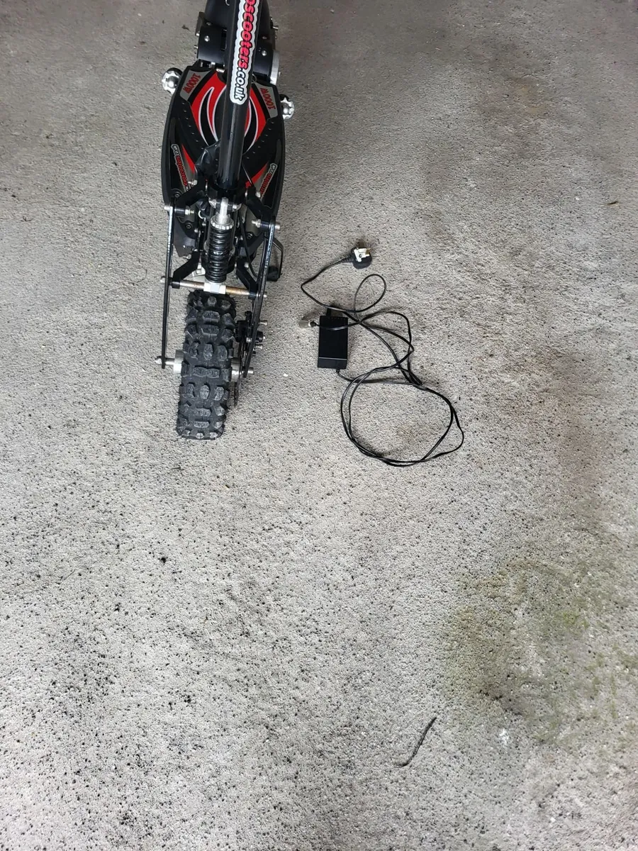 Electric scooter - Image 3