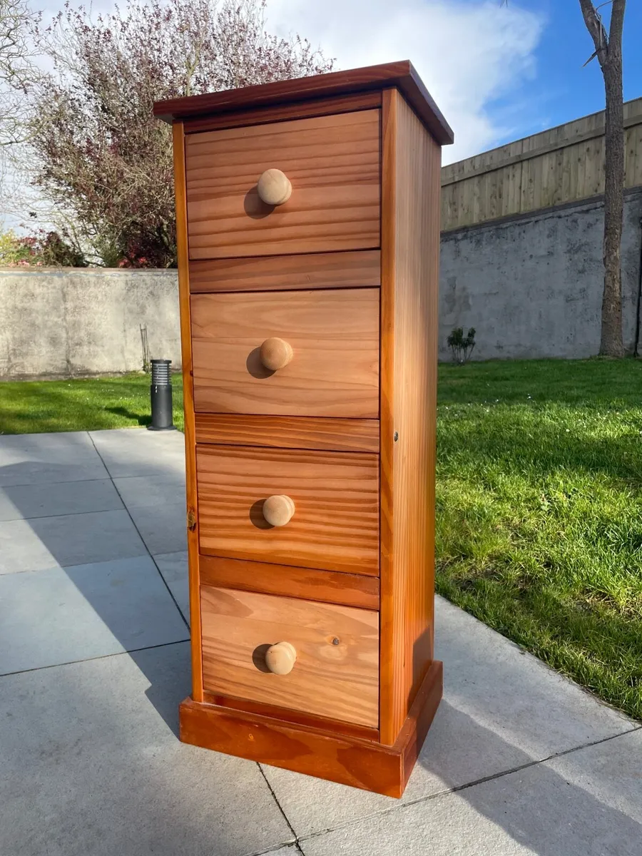 Set of four drawers - Image 1