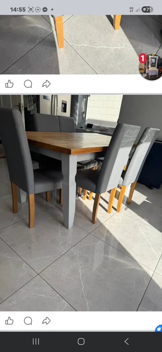 Table and chairs - Image 1