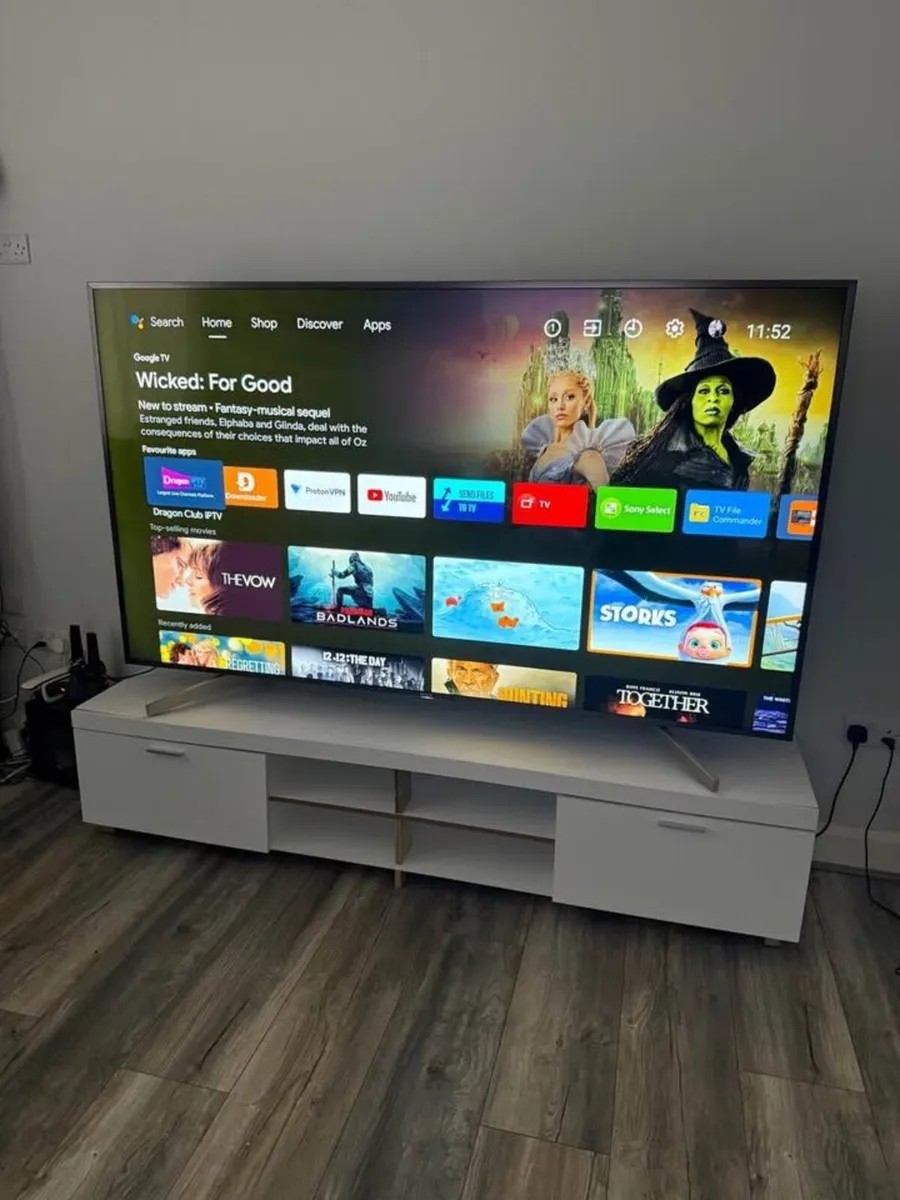 Sony Smart Tvs 85" With Box - Image 3