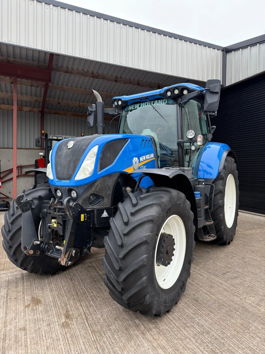 New Holland T7.260 - Image 1