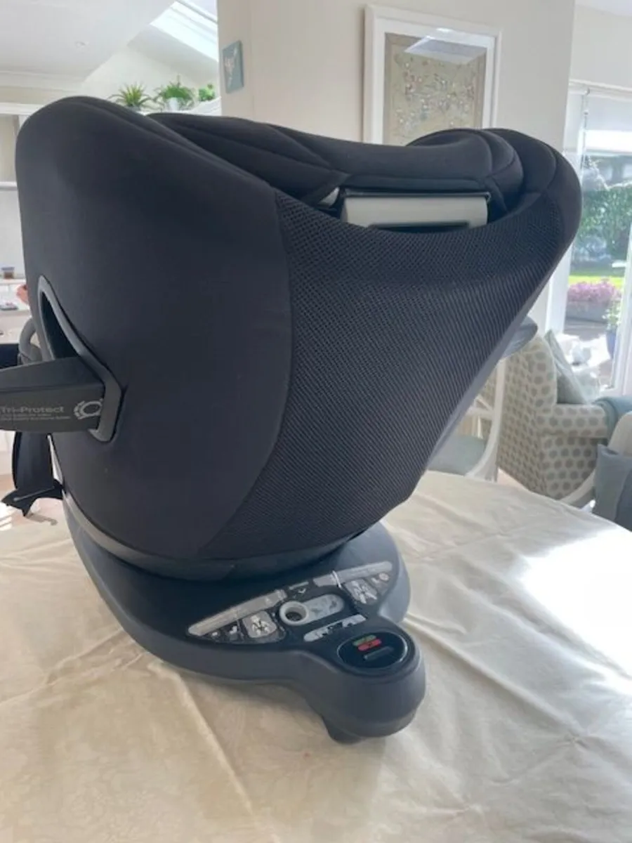 Joie I Spin 360 Car seat - Image 3