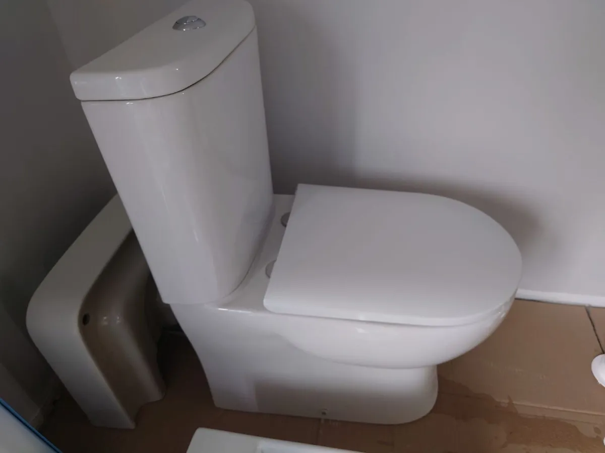 Toilets – Never Used (2 Available) - Image 2