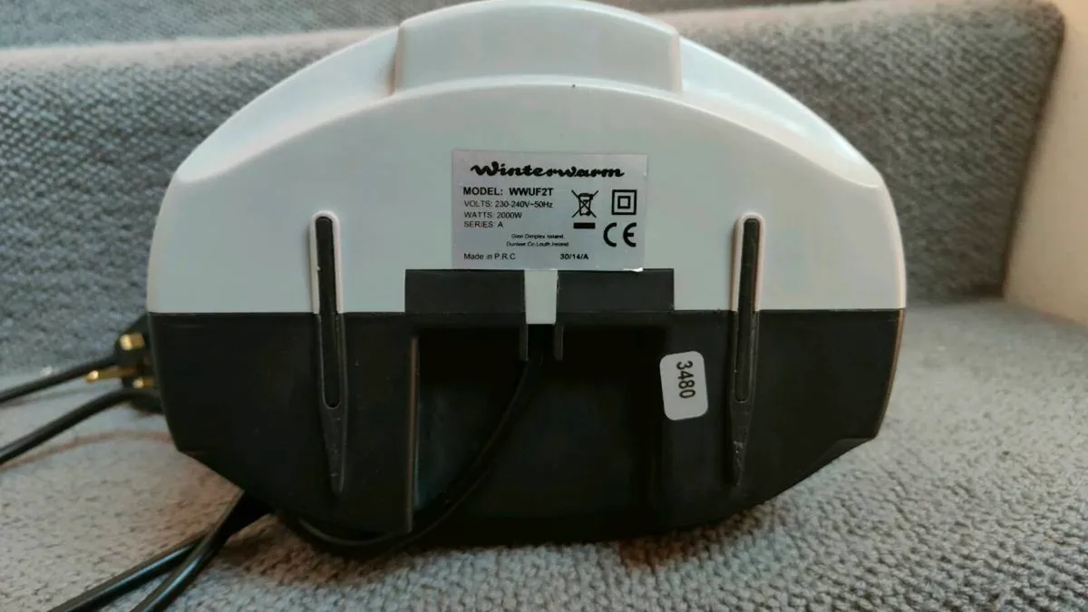 Small Electric Heater (Winterwarm) - Image 3