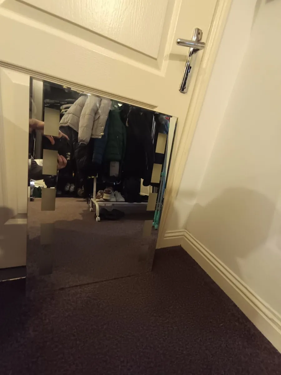 Mirror - Image 2